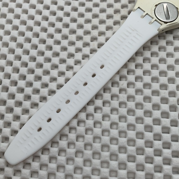 Swatch Watch - GW700 - TUTTI - Picture 8 of 9